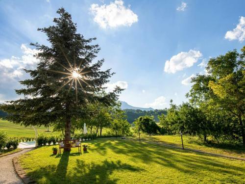 Welcoming Apartment In Sassoferrato With Garden