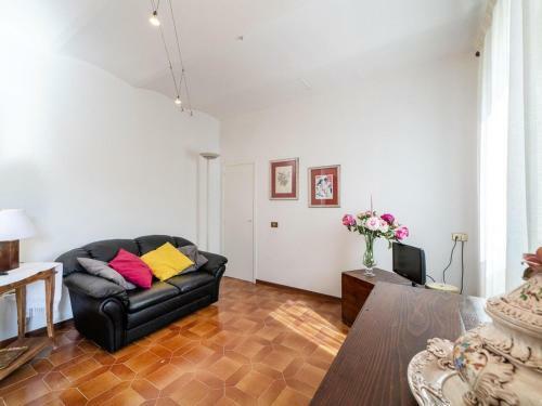 Pleasant Apartment In Sassoferrato With Shared Pool