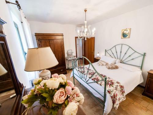 Pleasant Apartment In Sassoferrato With Shared Pool