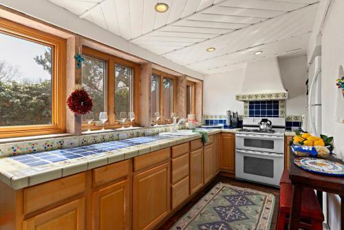632 Old Santa Fe Trail