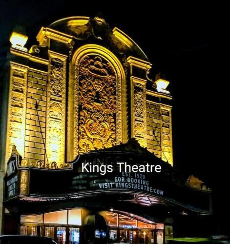Bed & Breakfast Open Arms 4 Minutes From Kings Theatre