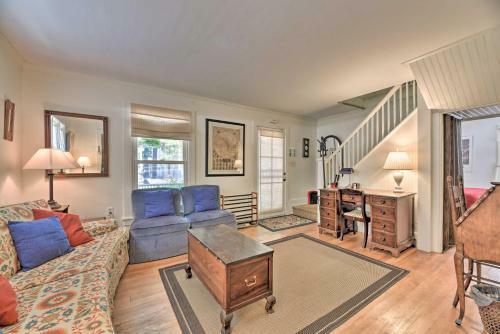 Charming Chautauqua Cottage With Screened Porch