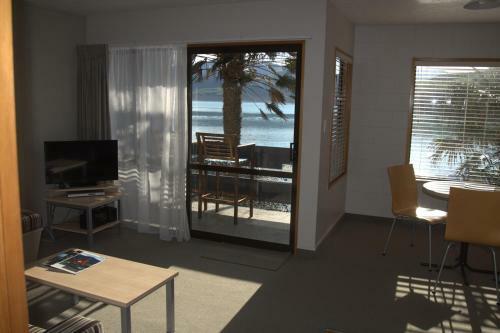 Akaroa Waterfront Motels