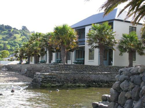 Akaroa Waterfront Motels