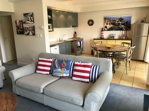 Bruce Waterfront Apartments