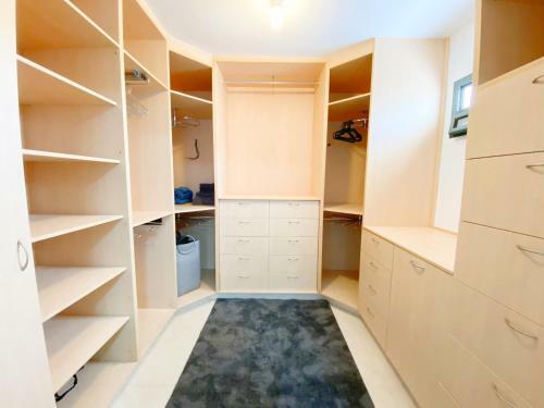 Lovely Detached Bungalow By Pride Holiday Rentals