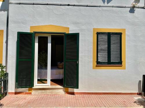 Bonito Apartamento Con Terraza, Jard�n Y Piscina