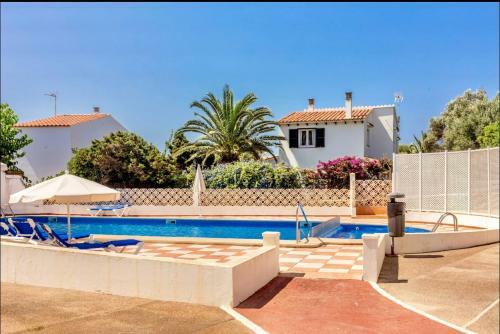 Bonito Apartamento Con Terraza, Jard�n Y Piscina