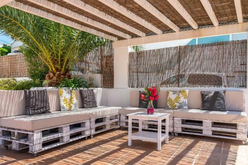 Sch�ne Villa Am Meer In Sant Elm - 3001