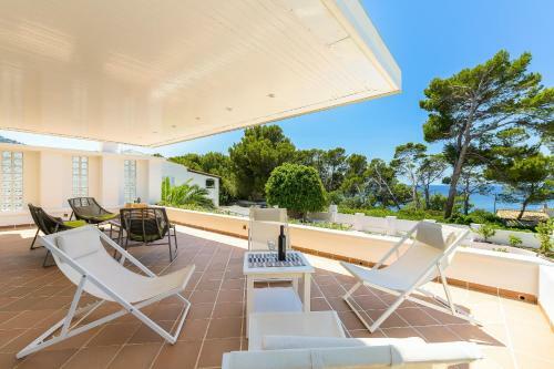 Sch�ne Villa Am Meer In Sant Elm - 3001