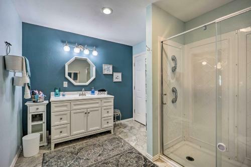 Grand Lake Getaway With Resort-like Amenities!