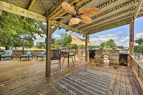Grand Lake Getaway With Resort-like Amenities!