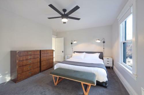 Cascade Living Home