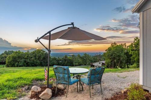 Chasing Views Tiny House