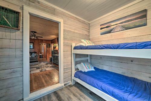 Reelfoot Retreat With Fire Pit - Walk To Lake!