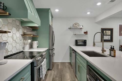 Evergreen Cove - Lakeside Townhouse On Lake Conroe