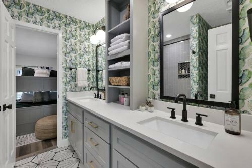 Evergreen Cove - Lakeside Townhouse On Lake Conroe