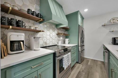Evergreen Cove - Lakeside Townhouse On Lake Conroe