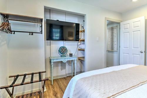Bright Rockport Cottage Patio, 2 Mi To Beach