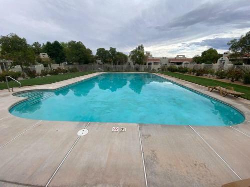 Amira Resort 30 - Quiet Luxury Stay - Sleeps 4