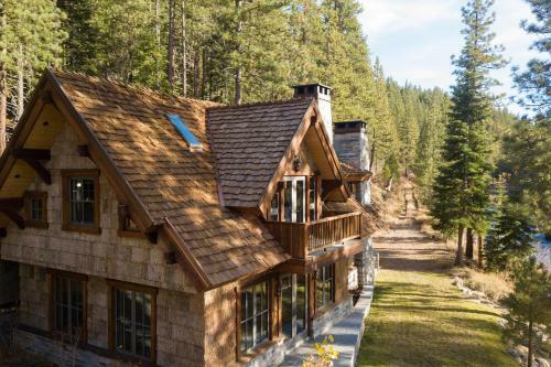 Hunter By Avantstay Riverfront Cabin W Prvt Cottage 5mins From Squaw