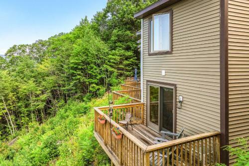 Campton Retreat With Mtn Views About 3 Mi To Skiing