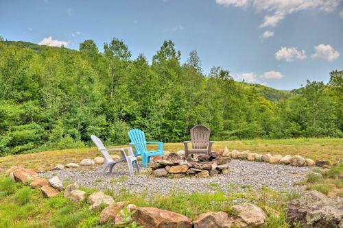 Campton Retreat With Mtn Views About 3 Mi To Skiing