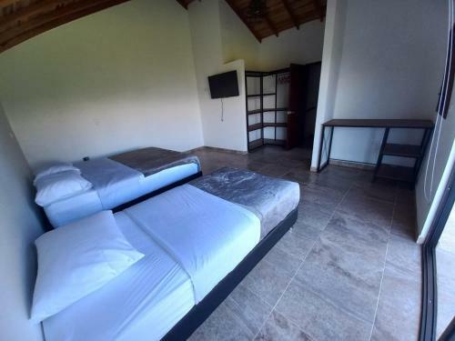 Bed & Breakfast Caba�a Santorini