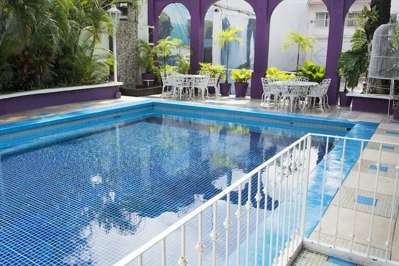 Hotel Michelle