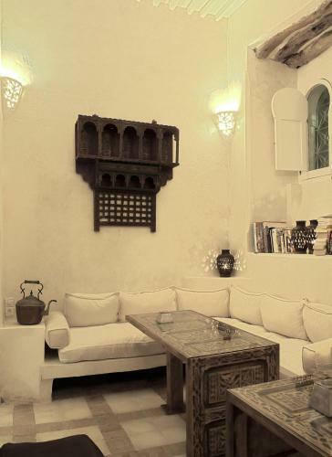 Riad Mala�ka