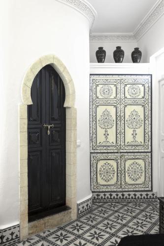 Riad Mala�ka