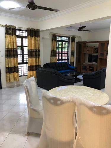 Classic Kinabalu Villa
