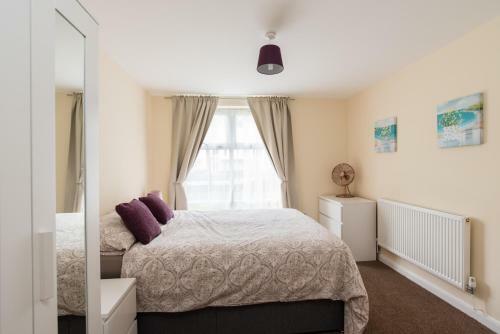 Convenient One Bedroom Apartment Near City Centre