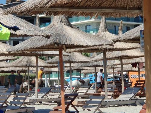 Apartament Vedere La Mare 4 Persoane Mamaia Nord