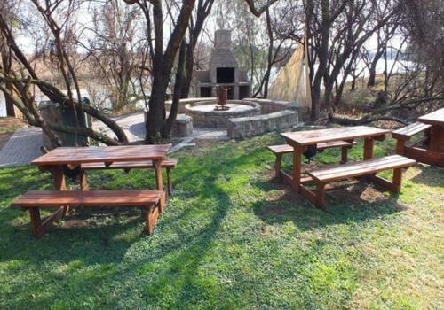 Hostal Sunrise River Lodge
