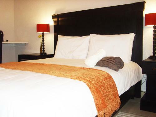 Hostal Dumelang Executive Lodge - Midrand, Free Wifi And Parking