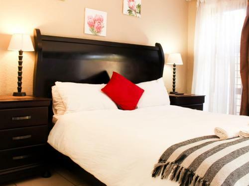 Hostal Dumelang Executive Lodge - Midrand, Free Wifi And Parking