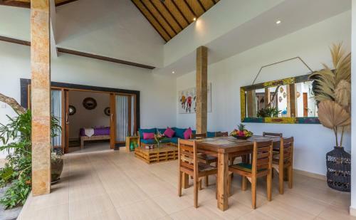 Villa June