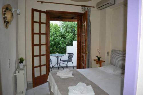 Vicky's Garden Villa