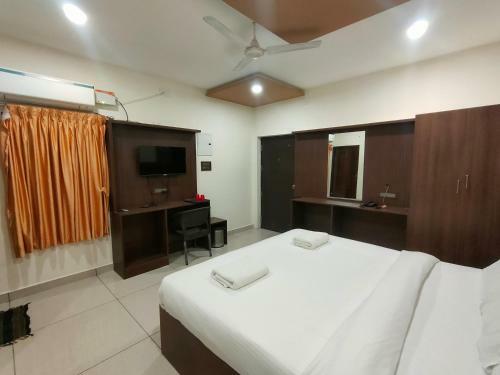 Hotel Srirengavilasam Elite - Srirangam