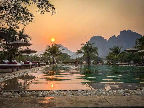 Hotel Riverside Boutique Resort, Vang Vieng