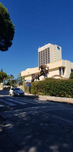 Apartamento Penthouse In Jardines de Las Golondrinas