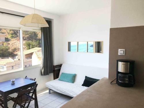 Cabanon Sur L Eau