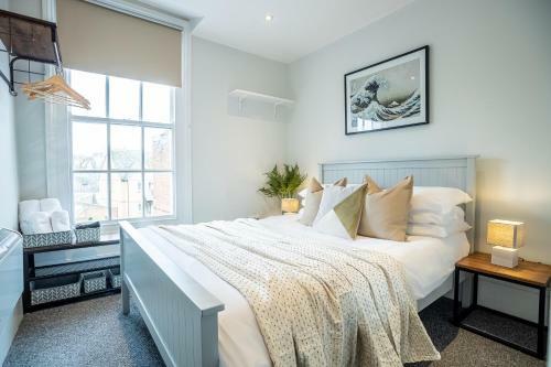 Apartamento Cosy, Central Flat For Up To 4 With Park View
