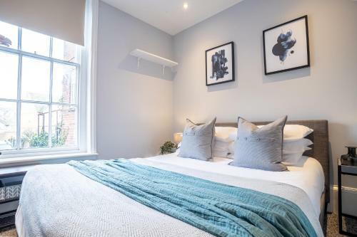 Apartamento Cosy, Central Flat For Up To 4 With Park View