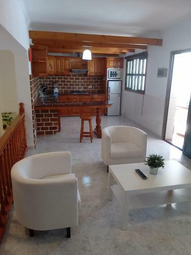 Chalet Ruta Windsurf And Snowboard
