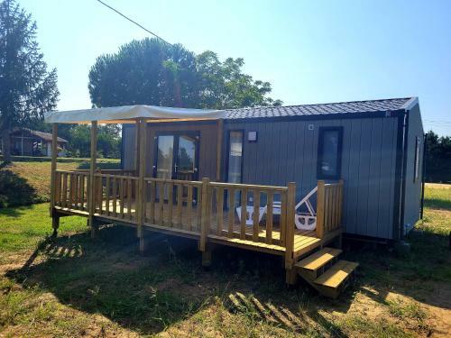 Camping Des Lacs