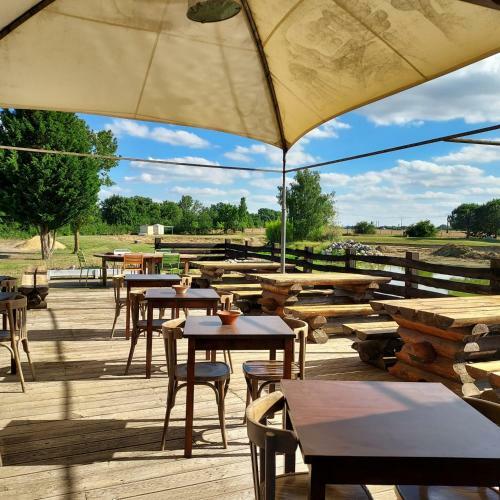 Camping Des Lacs