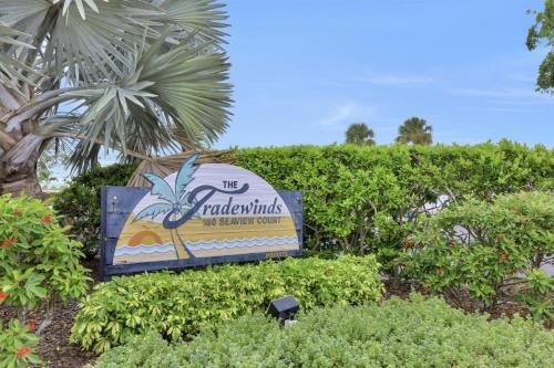 Tradewinds 817