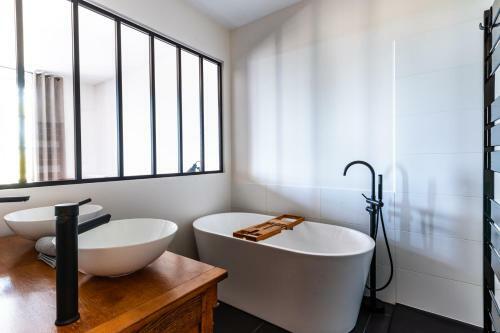 G�te Les Tours - G�te de Groupe En Provence